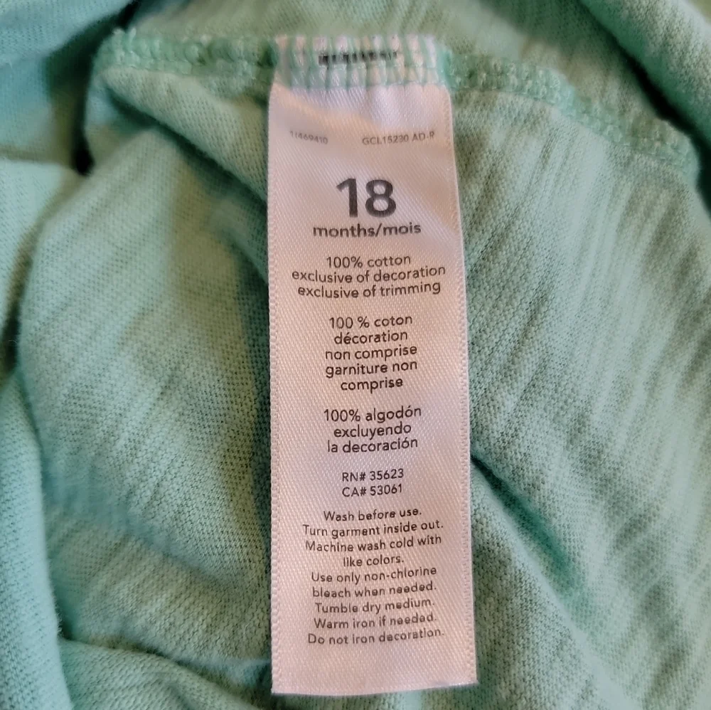 Carter’s size 18 months blue hooded romper/onesie snaps on bottom
